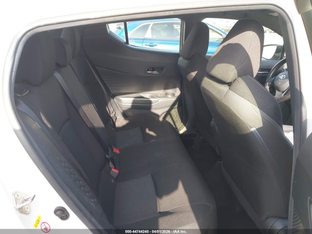 JTNKHMBX7K1022234 Toyota C-HR LE