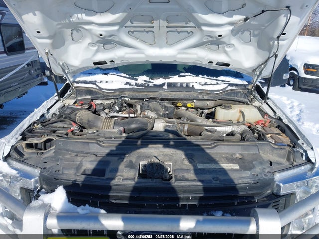 1FD8X3HTXJEC69797 Ford F-350 Chassis Xl