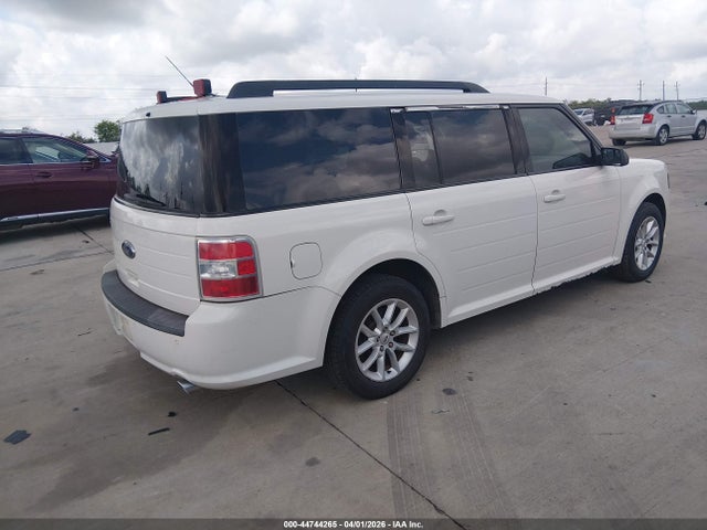 2FMGK5B87EBD14156 Ford FLEX SE