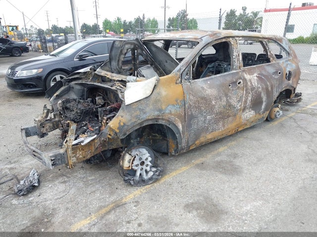 5XYPG4A31KG505732 KIA Sorento 2.4l Lx