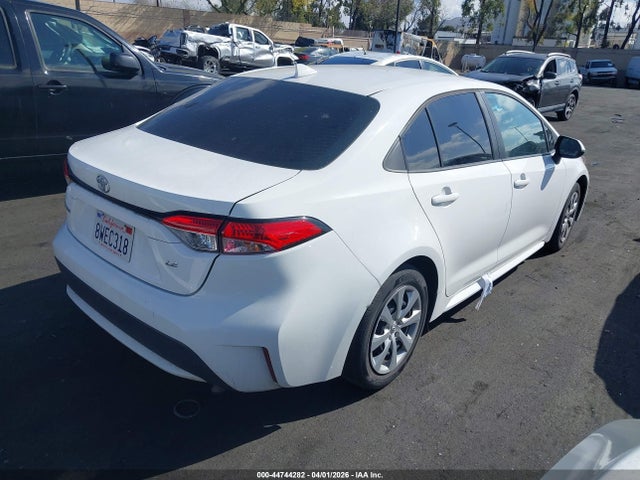 Toyota COROLLA LE 2021 5YFEPMAE1MP195783 Image 4
