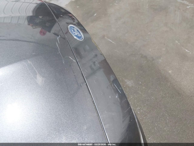 1FADP3K20JL329106 Ford FOCUS SE