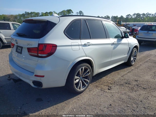 2015 BMW X5 5UXKS4C57F0N10337 Photo 3