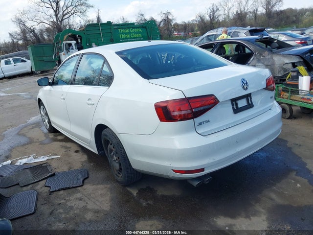 44744325 :رقم المزاد ، 3VW2B7AJ7HM335684 vin ، 2017 Volkswagen Jetta 1.4t S مزاد بيع