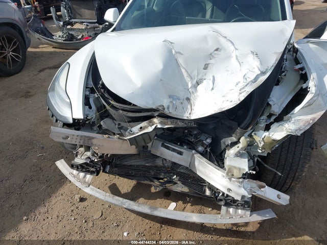 Продаж на аукціоні авто 2018 Tesla Model 3 Long Range/mid Range, vin: 5YJ3E1EA9JF050677, номер лоту: 44744334
