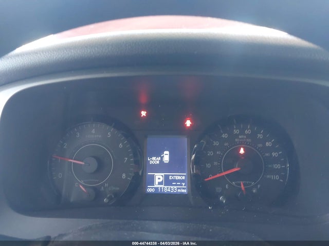 2017 TOYOTA SIENNA 5TDKZ3DC5HS804758 Photo 6