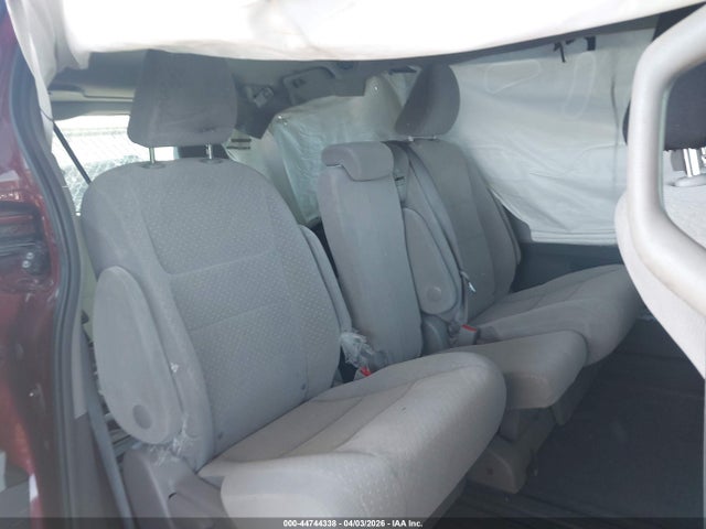 2017 TOYOTA SIENNA 5TDKZ3DC5HS804758 Photo 7