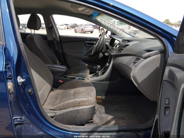 2015 HYUNDAI ELANTRA 5NPDH4AE5FH645167 Photo 4
