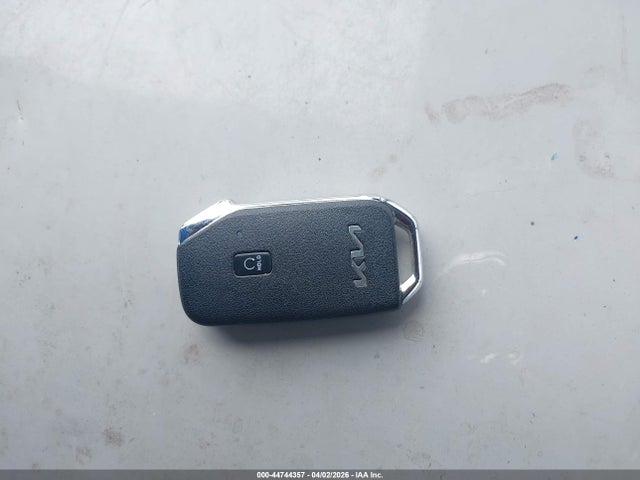 KIA Niro Ev Wind 2024 KNDCR3L17R5102324 Image 11