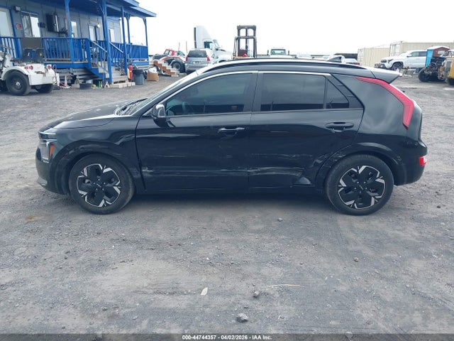 KIA Niro Ev Wind 2024 KNDCR3L17R5102324 Image 6