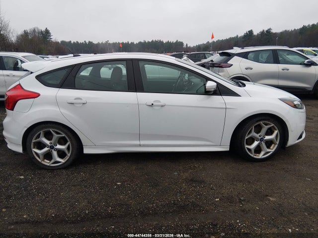 1FADP3L91EL130776 Ford FOCUS ST