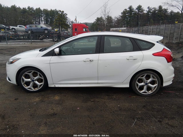 1FADP3L91EL130776 Ford FOCUS ST