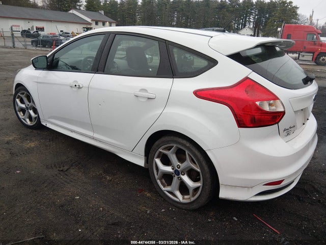 1FADP3L91EL130776 Ford FOCUS ST