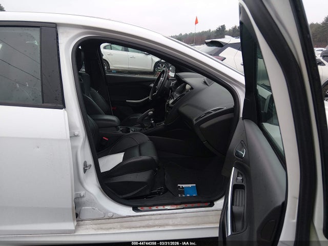 1FADP3L91EL130776 Ford FOCUS ST