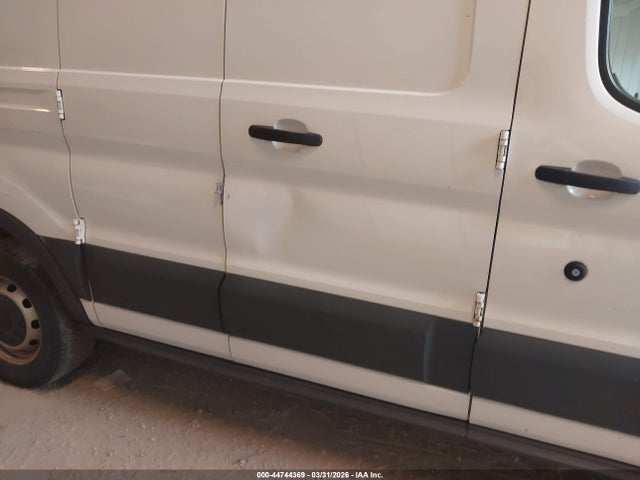 Продажа на аукционе авто 2018 Ford Transit-150, vin: 1FTYE1ZM7JKB56221, номер лота: 44744369
