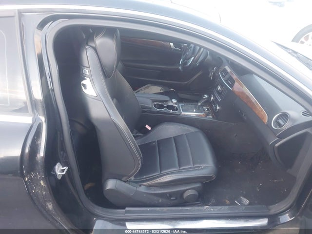44744372 :رقم المزاد ، WDDGJ4HB5DG056138 vin ، 2013 Mercedes-benz C 250 مزاد بيع