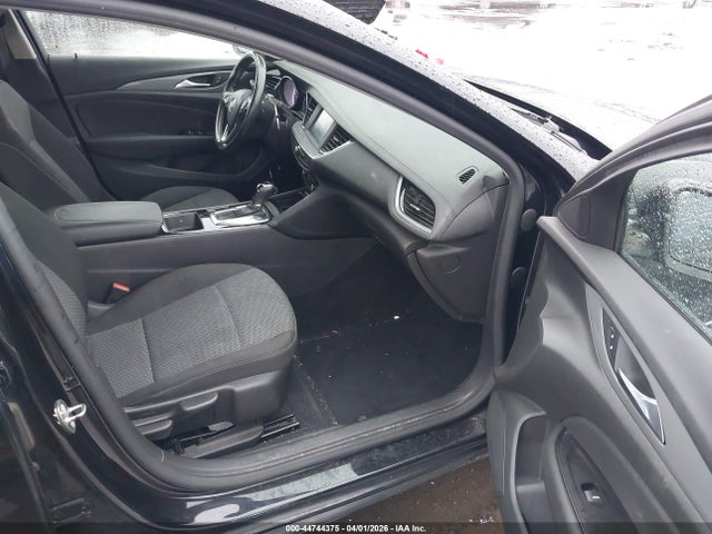 Продаж на аукціоні авто 2018 Buick Regal Sportback Preferred, vin: W04GL6SX0J1064323, номер лоту: 44744375