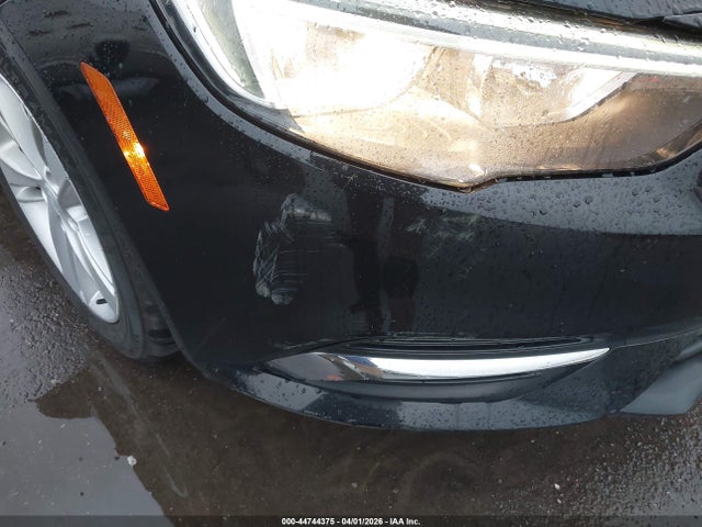 Продаж на аукціоні авто 2018 Buick Regal Sportback Preferred, vin: W04GL6SX0J1064323, номер лоту: 44744375