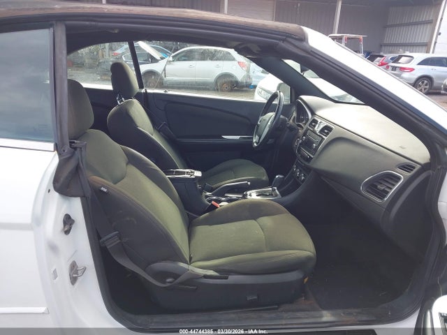 Aukcja sprzedaży 2011 Chrysler 200 Touring, vin: 1C3BC2EB7BN549484, numer aukcji: 44744385