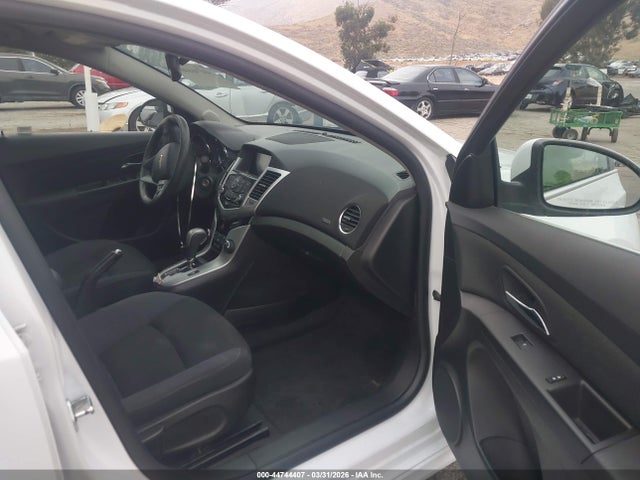 Chevrolet Cruze 1lt Auto 2015 1G1PC5SB7F7253973 Image 5