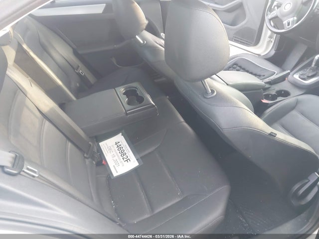 2011 Volkswagen Jetta 2.5l Sel მანქანა იყიდება აუქციონზე, vin: 3VWLZ7AJ8BM380964, აუქციონის ნომერი: 44744426