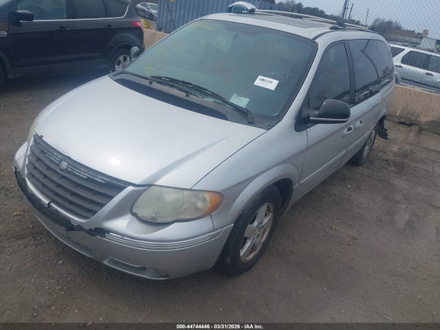 2006 Chrysler Town & Country Limited მანქანა იყიდება აუქციონზე, vin: 2A4GP64L76R708580, აუქციონის ნომერი: 44744446