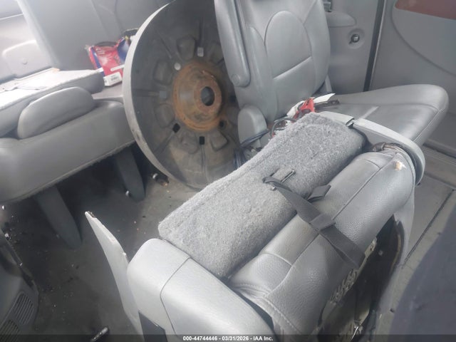 2006 Chrysler Town & Country Limited მანქანა იყიდება აუქციონზე, vin: 2A4GP64L76R708580, აუქციონის ნომერი: 44744446