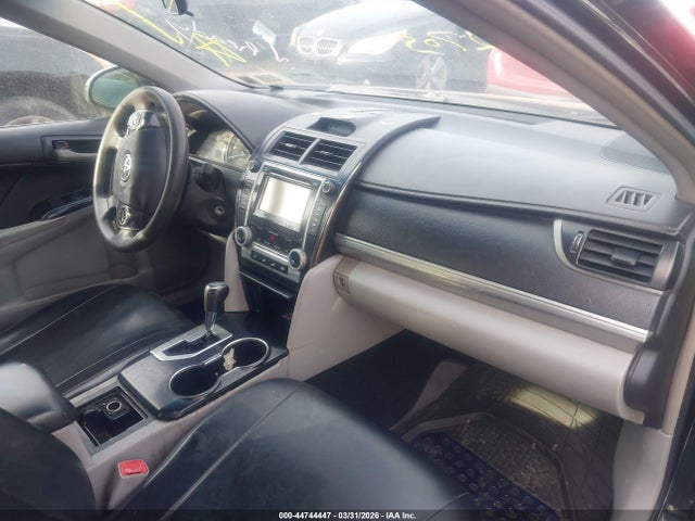 44744447 :رقم المزاد ، 4T4BF1FK4DR326034 vin ، 2013 Toyota Camry Le مزاد بيع