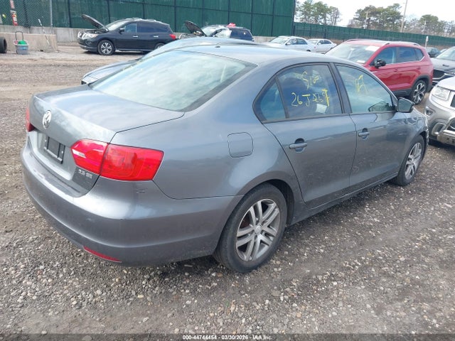 44744454 :رقم المزاد ، 3VWDZ7AJ5BM320824 vin ، 2011 Volkswagen Jetta 2.5l Se مزاد بيع