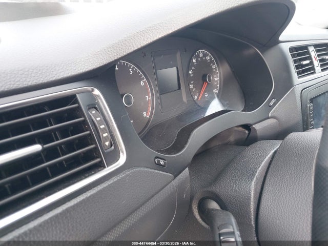44744454 :رقم المزاد ، 3VWDZ7AJ5BM320824 vin ، 2011 Volkswagen Jetta 2.5l Se مزاد بيع
