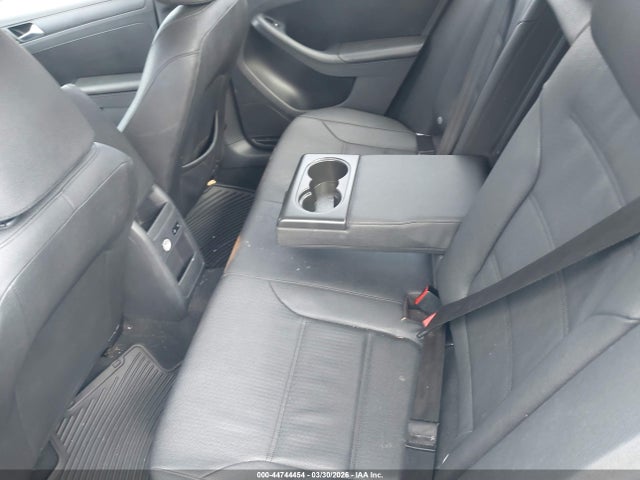 44744454 :رقم المزاد ، 3VWDZ7AJ5BM320824 vin ، 2011 Volkswagen Jetta 2.5l Se مزاد بيع