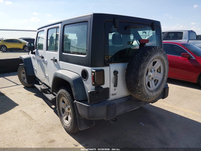 2017 JEEP WRANGLER UNLIMITED 1C4BJWKG6HL518143 Photo 2