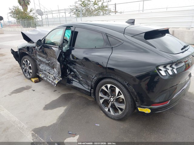 Ford Mustang Mach-e Premium 2022 3FMTK3R78NMA24426 Image 3