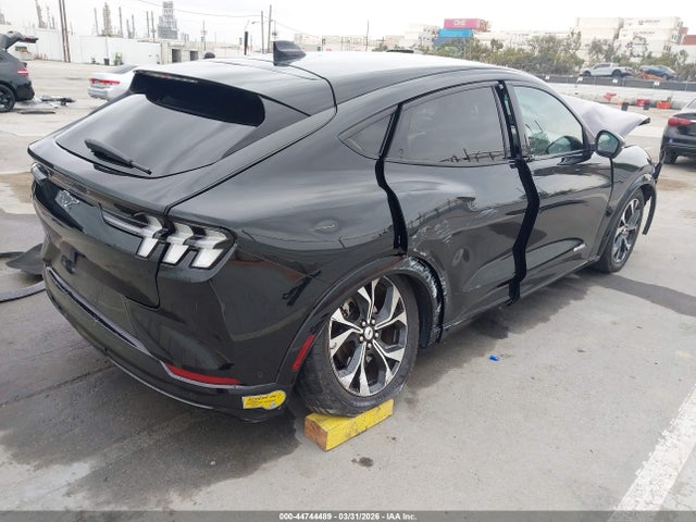 Ford Mustang Mach-e Premium 2022 3FMTK3R78NMA24426 Image 4
