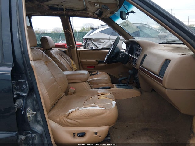 44744493 :رقم المزاد ، 1J4GZ48S0WC316114 vin ، 1998 Jeep Grand Cherokee Laredo مزاد بيع