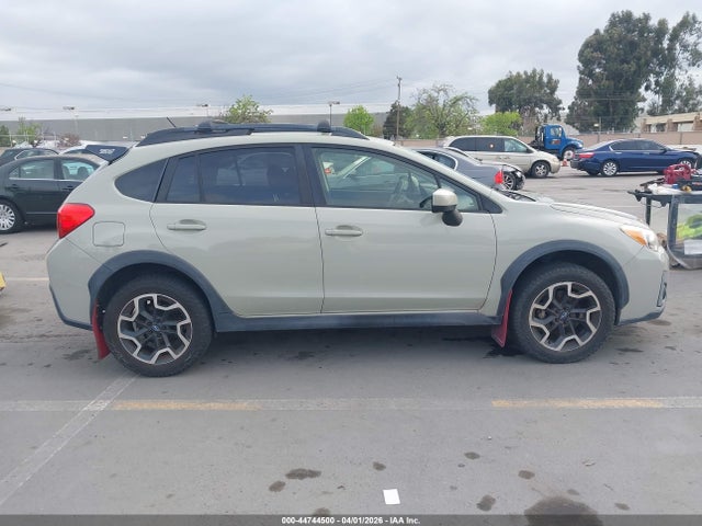 Subaru Crosstrek 2.0i Premium 2017 JF2GPABC3H9206865 Image 13