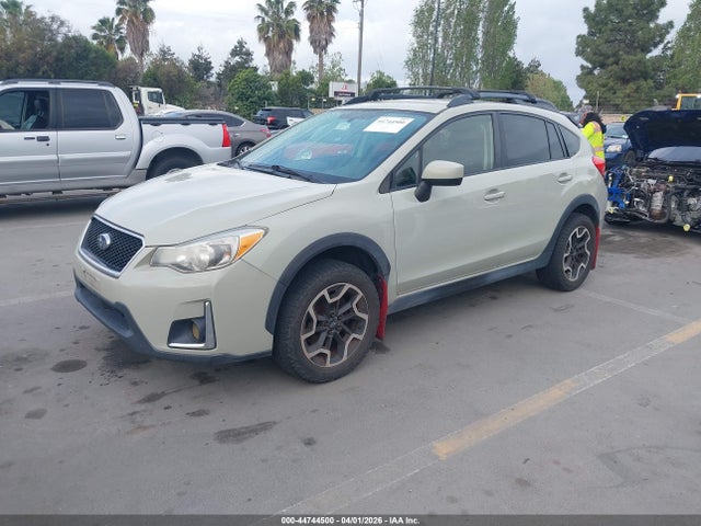 Subaru Crosstrek 2.0i Premium 2017 JF2GPABC3H9206865 Image 2