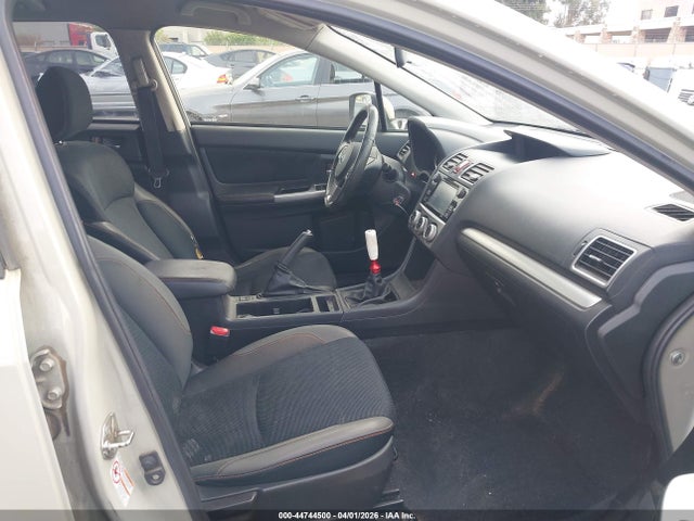 Subaru Crosstrek 2.0i Premium 2017 JF2GPABC3H9206865 Image 5