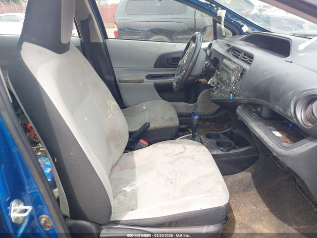 Aukcja sprzedaży 2014 Toyota Prius C One, vin: JTDKDTB3XE1074145, numer aukcji: 44744505