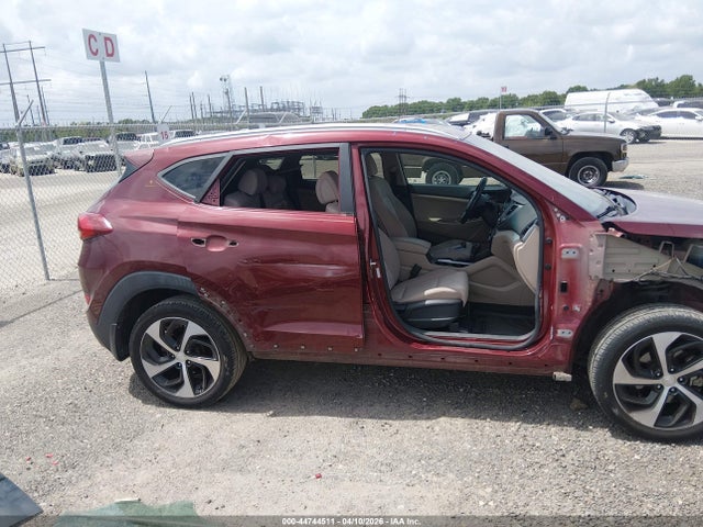 Auction sale of the 2016 Hyundai Tucson Sport, vin: KM8J33A22GU208117, lot number: 44744511