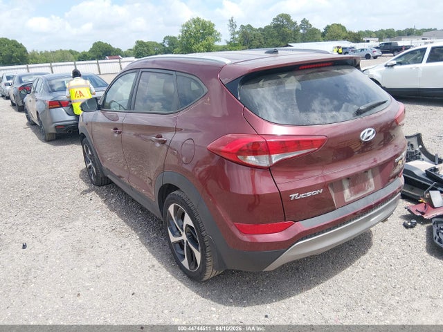 Auction sale of the 2016 Hyundai Tucson Sport, vin: KM8J33A22GU208117, lot number: 44744511