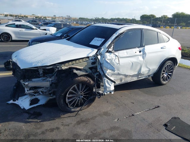 Auction sale of the 2019 Mercedes-benz Glc 300 Coupe 4matic, vin: WDC0J4KB4KF661401, lot number: 44744538