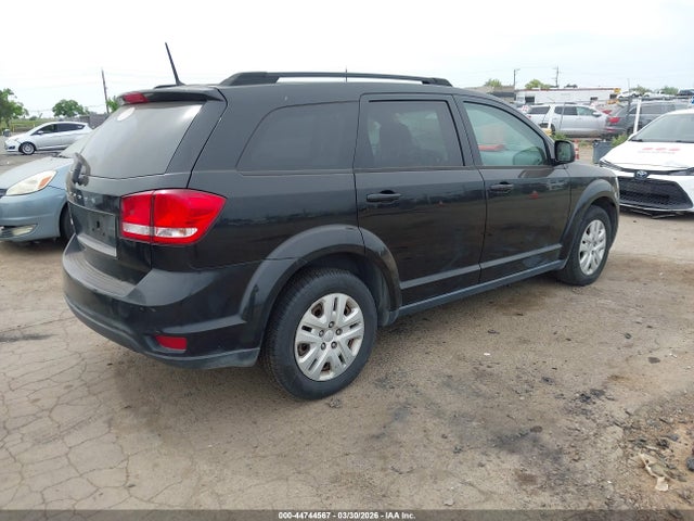 3C4PDCBB1KT737765 Dodge JOURNEY SE