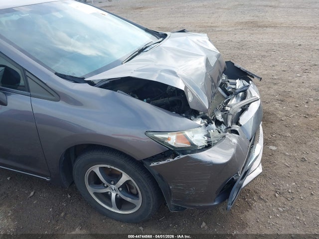 2015 Honda Civic Se მანქანა იყიდება აუქციონზე, vin: 19XFB2F7XFE011995, აუქციონის ნომერი: 44744568