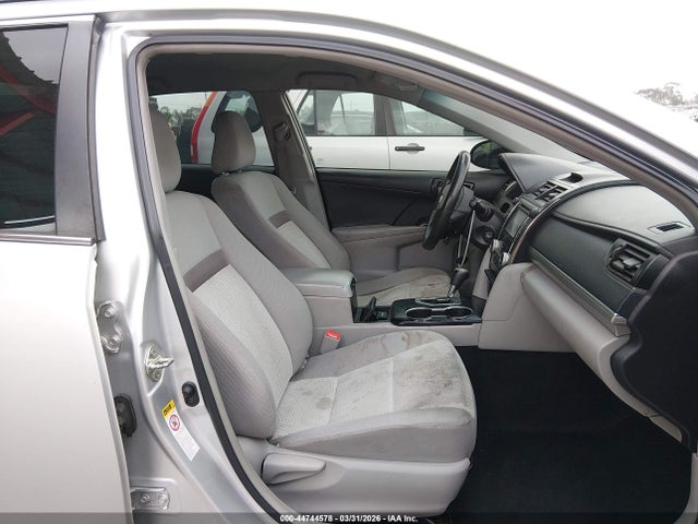 4T4BF1FK8ER417826 Toyota CAMRY LE