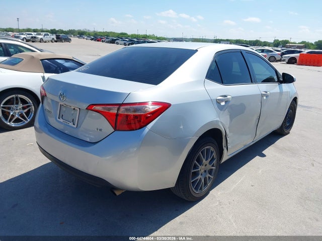Toyota COROLLA LE 2017 2T1BURHE0HC881916 Image 4