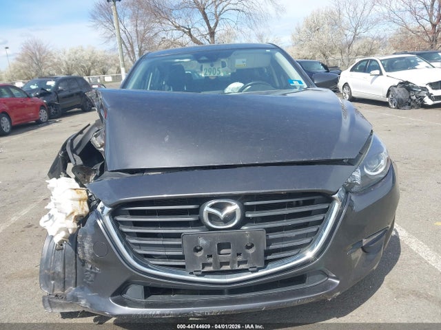 Продаж на аукціоні авто 2018 Mazda Mazda3 Touring, vin: 3MZBN1V30JM265967, номер лоту: 44744609