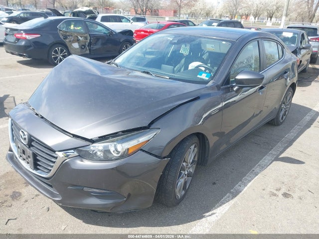 Продаж на аукціоні авто 2018 Mazda Mazda3 Touring, vin: 3MZBN1V30JM265967, номер лоту: 44744609
