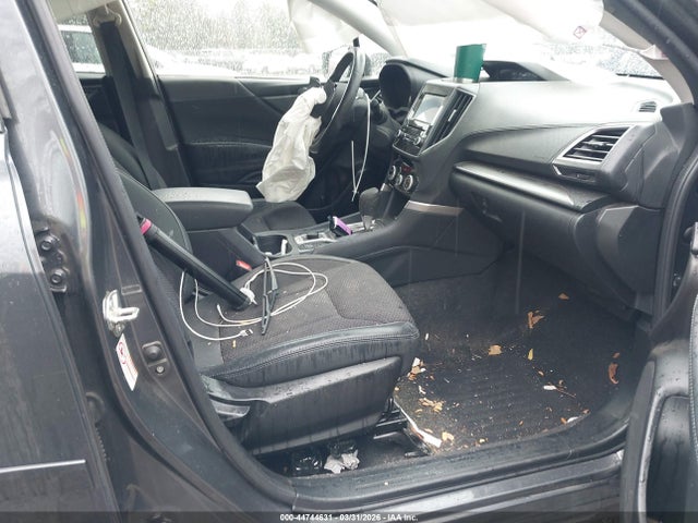 44744631 :رقم المزاد ، JF2SKAJC5LH445570 vin ، 2020 Subaru Forester Premium مزاد بيع