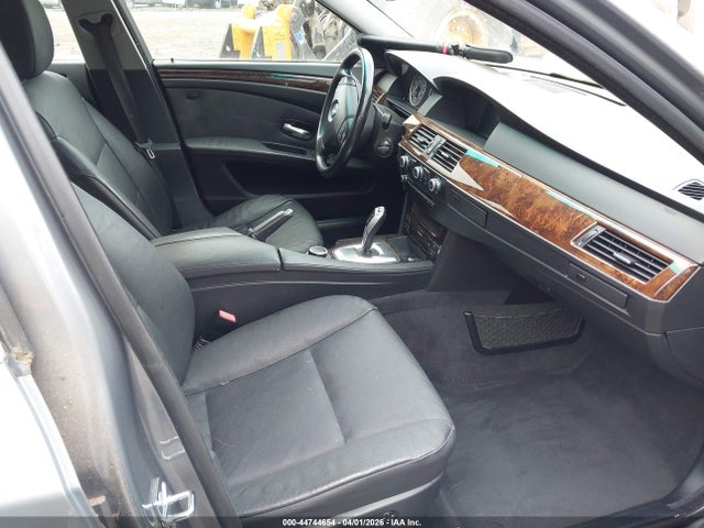 Продажа на аукционе авто 2008 Bmw 528xi, vin: WBANV13558BZ48315, номер лота: 44744654